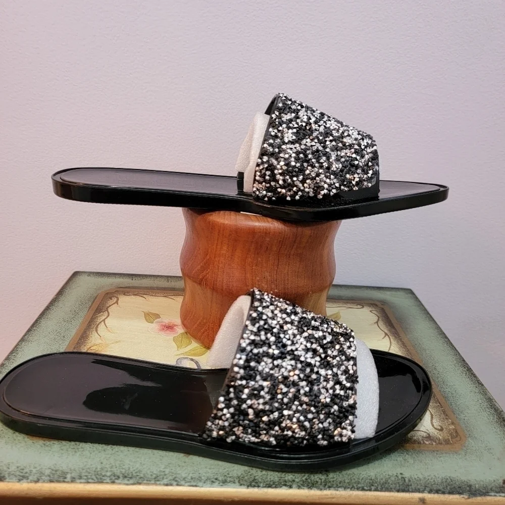 NWOT Black and Silver Glitter Slides Size 7 - Picture 2 of 6